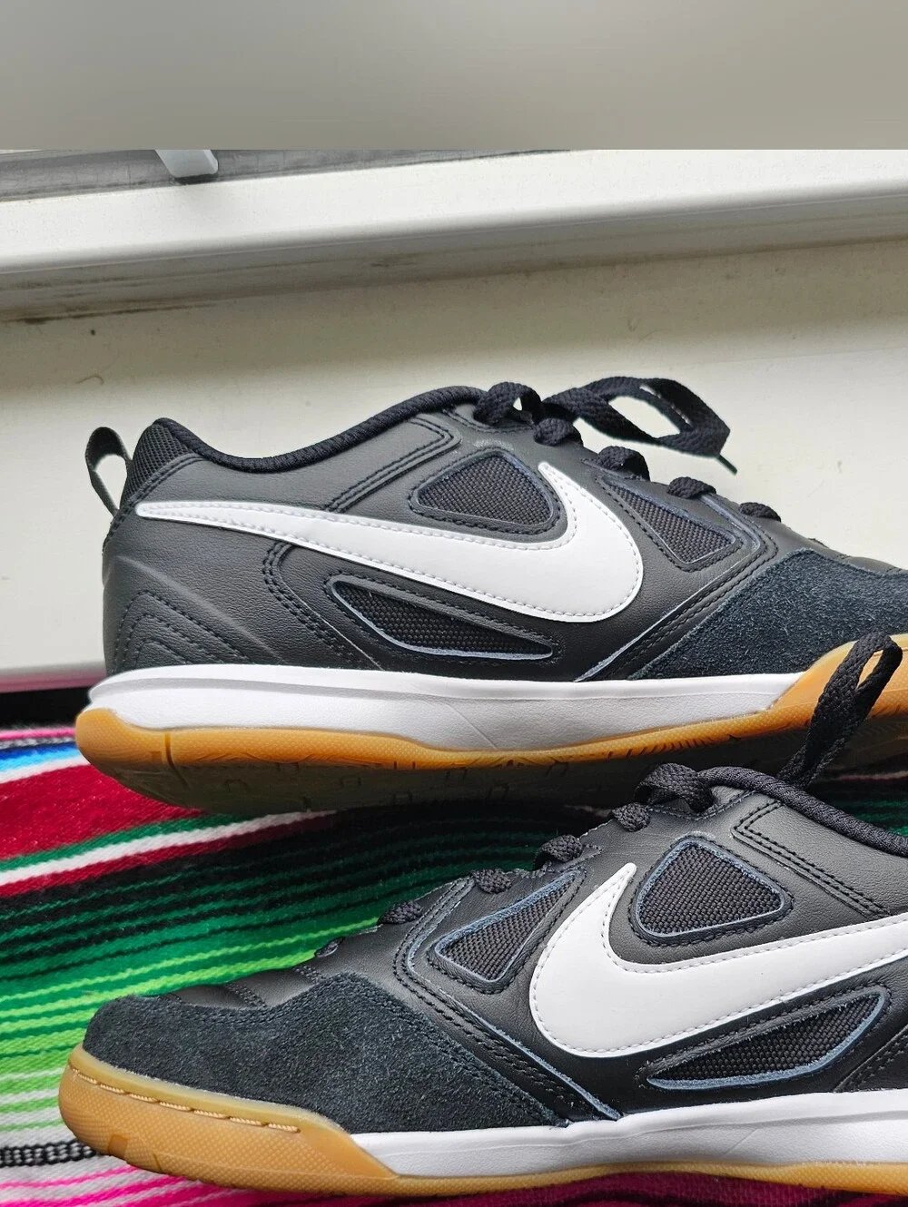 NIKE GATO Indoor Soccer Shoes